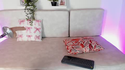 Malka online show from February 2025 11:31:01 PM