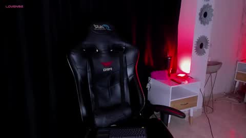 mallory_dietlinde online show from March 2025 06:40:02 AM