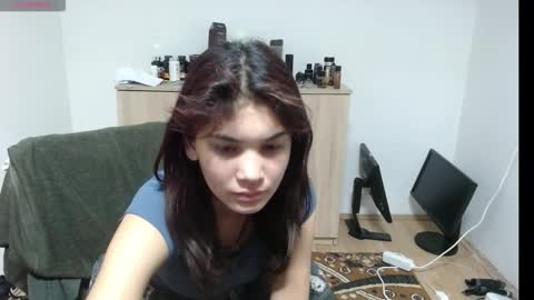 mallorymyers online show from November 2025 08:03:01 PM