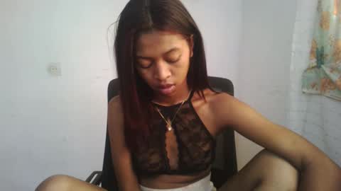 Snapshot of malluna4 chatting on May 2026 12:54:02 PM Malluna online show from May 2026 12:54:02 PM