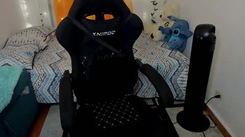  MaLlYs1  online show from December 2024 07:43:02 PM