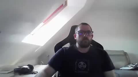 breton online show from February 2025 04:56:02 PM