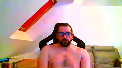 breton online show from November 2025 11:08:02 PM