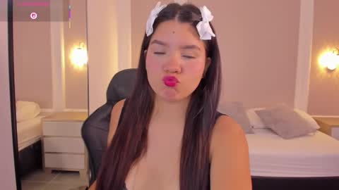 Snapshot of malu_03x chatting on October 2025 02:37:02 AM M A L U online show from October 2025 02:37:02 AM