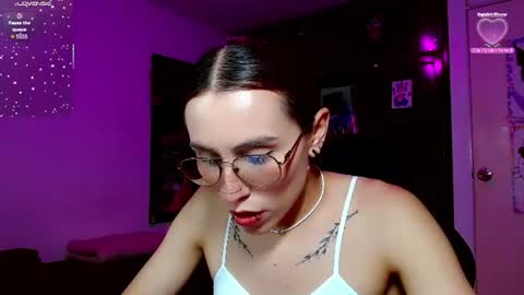 Snapshot of malud_09 chatting on July 2026 04:06:02 AM online show from July 2026 04:06:02 AM