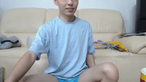 Snapshot of mamagaga19 chatting on June 2026 08:06:02 AM Andrew Ooi online show from June 2026 08:06:02 AM