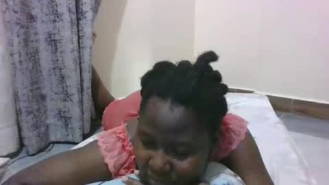 Snapshot of mamasita2023 chatting on February 2025 06:31:02 PM mamasita2023 online show from February 2025 06:31:02 PM