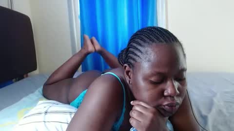 Snapshot of mamasita2023 chatting on February 2025 11:21:02 AM mamasita2023 online show from February 2025 11:21:02 AM