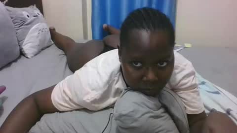 Snapshot of mamasita2023 chatting on March 2025 07:37:01 PM mamasita2023 online show from March 2025 07:37:01 PM