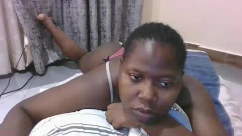 Snapshot of mamasita2023 chatting on March 2025 04:05:02 AM mamasita2023 online show from March 2025 04:05:02 AM