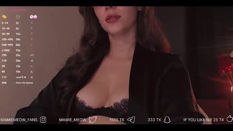 Your Miss Alice  online show from November 2025 07:00:02 AM