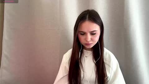 Mia Davis online show from February 2026 08:15:02 AM