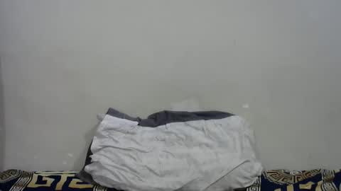 mamuuu_ online show from November 2025 06:41:02 PM