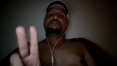 Man new online show from February 2025 12:22:02 AM