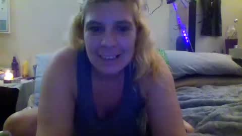 Snapshot of mandilube39 chatting on February 2025 07:16:02 AM mindy22 online show from February 2025 07:16:02 AM