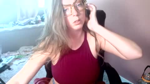 Snapshot of mandybabyxxx chatting on June 2026 11:26:01 PM MandyBabyXXX online show from June 2026 11:26:01 PM
