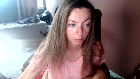 Snapshot of mandybabyxxx chatting on July 2026 07:42:01 PM MandyBabyXXX online show from July 2026 07:42:01 PM
