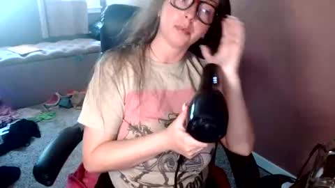 Snapshot of mandybabyxxx chatting on July 2026 11:09:02 PM MandyBabyXXX online show from July 2026 11:09:02 PM