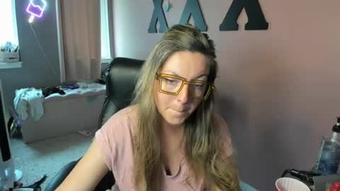 Snapshot of mandybabyxxx chatting on July 2026 10:53:02 PM MandyBabyXXX online show from July 2026 10:53:02 PM