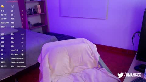 Danny online show from October 2025 10:54:02 PM