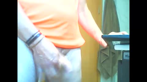 manu_481 online show from October 2025 02:17:02 PM