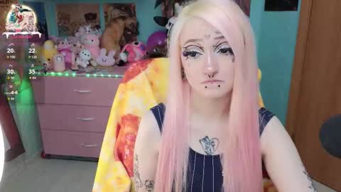 Manuela online show from January 2026 08:12:01 PM