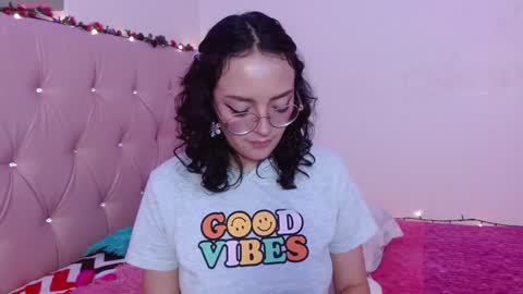 Manu  online show from January 2025 09:50:01 PM