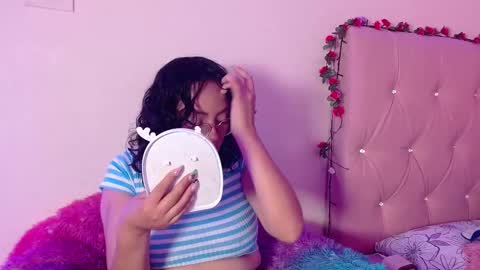 Manu  online show from February 2025 09:38:02 PM