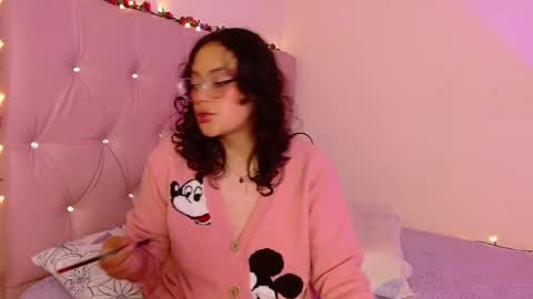 Manu  online show from March 2025 11:03:02 PM