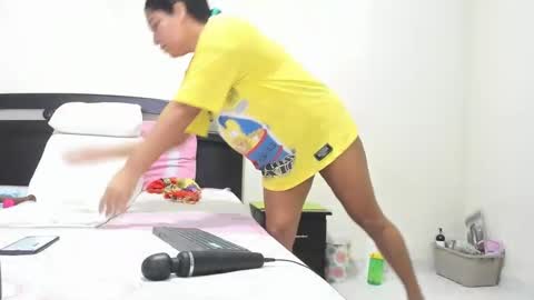 Mara online show from October 2025 02:37:01 PM