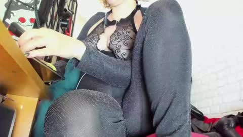 Mara Mistress online show from May 2026 07:11:01 PM