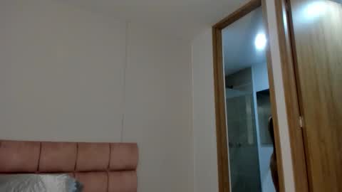 Snapshot of mara_storm chatting on October 2025 11:38:02 PM mara modelo independiente online show from October 2025 11:38:02 PM