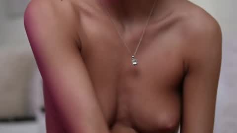 Snapshot of maraciel chatting on November 2025 09:06:01 PM Mara online show from November 2025 09:06:01 PM