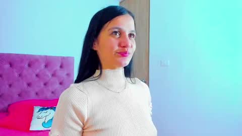 Mara hanson  online show from October 2025 06:34:01 AM