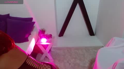 Snapshot of marasilk chatting on February 2026 03:44:02 AM Mara Silk online show from February 2026 03:44:02 AM