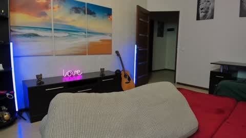 alex marvelxx online show from January 2025 01:47:01 PM