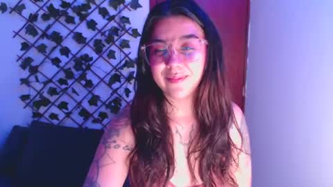 Marcela  online show from November 2025 02:32:02 AM