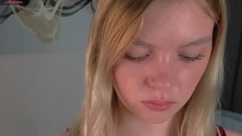 Snapshot of marcia_walker chatting on June 2026 07:38:01 AM Sonya online show from June 2026 07:38:01 AM
