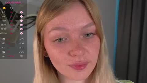 Snapshot of marcia_walker chatting on June 2026 09:36:01 AM Sonya online show from June 2026 09:36:01 AM