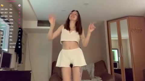 Alisa online show from December 2025 08:19:02 AM