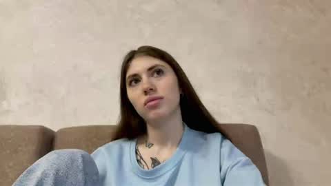 Mari online show from May 2026 01:07:02 PM