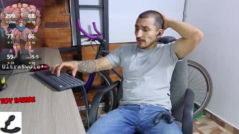 Marck  Independent model  online show from September 2025 02:44:02 AM