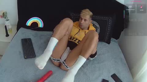 silas online show from October 2025 07:09:02 AM