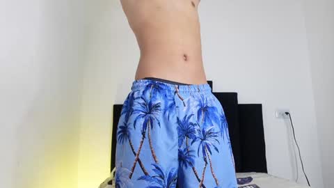 Marco online show from January 2025 02:18:02 AM