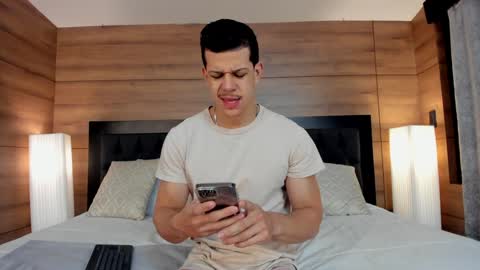 Marco Sullivan online show from December 2024 11:21:02 AM