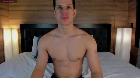 Marco Sullivan online show from October 2025 11:31:01 AM