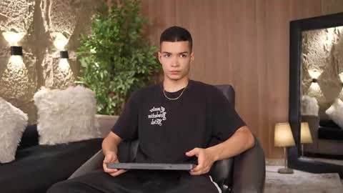 Marco and Ethan online show from October 2025 03:04:02 AM