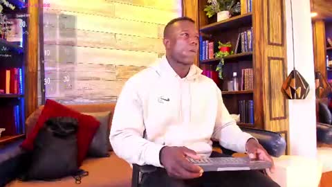 Snapshot of marcusblack_ chatting on July 2026 12:19:02 PM Marcusssss online show from July 2026 12:19:02 PM