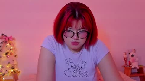 Snapshot of marcy_grey chatting on December 2024 01:28:02 AM danna online show from December 2024 01:28:02 AM