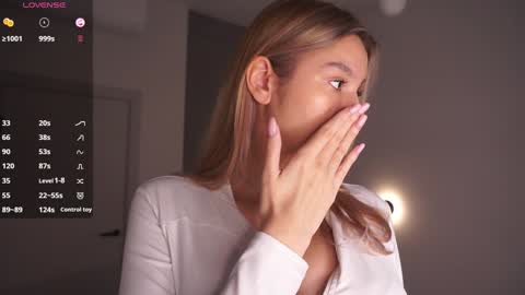 Snapshot of margarethowell chatting on February 2026 07:12:01 PM Margaret online show from February 2026 07:12:01 PM